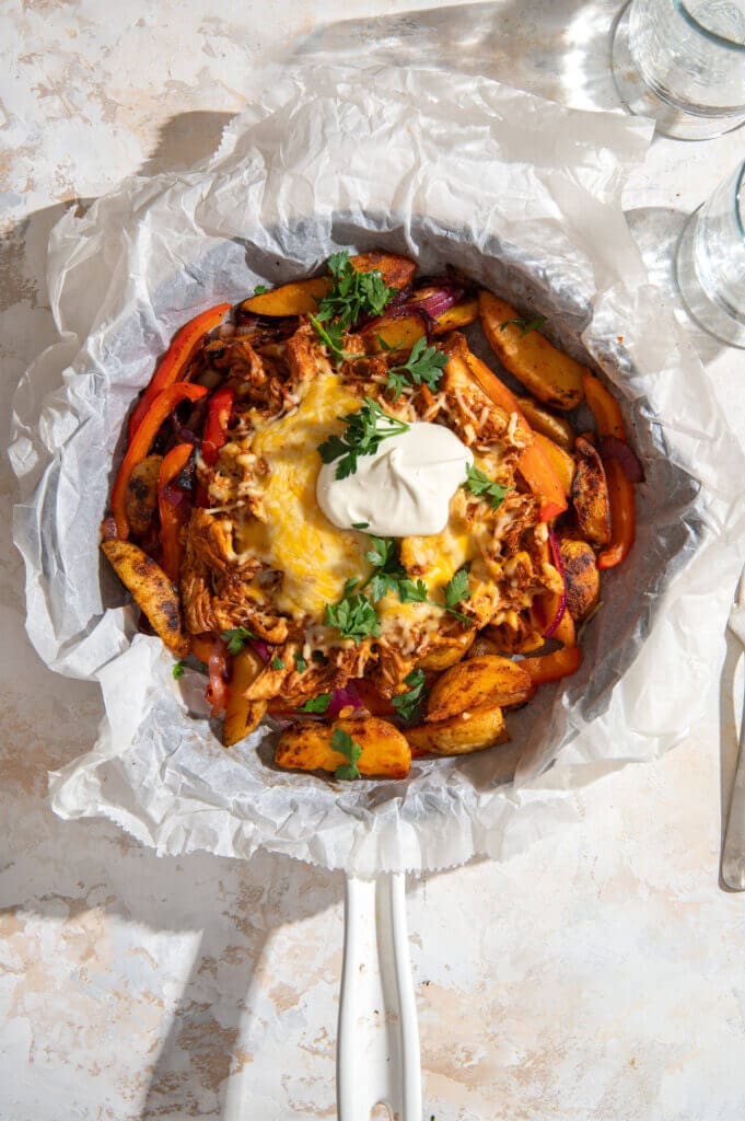 Smokey BBQ aardappels met pulled chicken