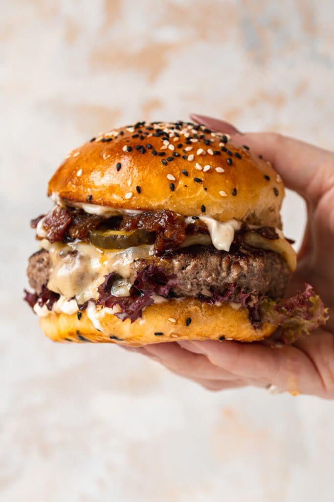 cheeseburger met bacon- uienjam